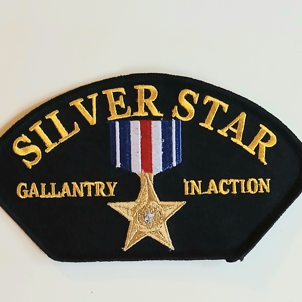 Silver Star "Gallantry In Action" Embroidered Patch